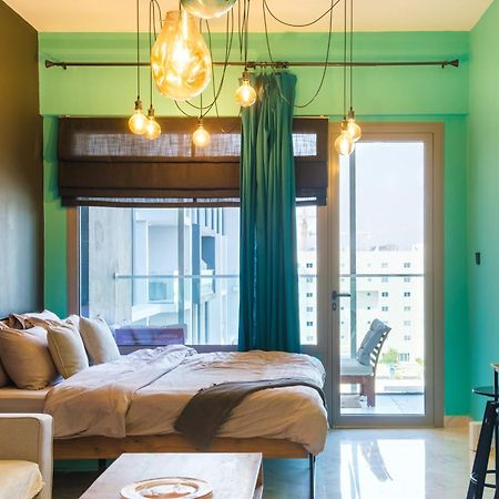 شقة Industrial Chic Retreat Al Qurayyah المظهر الخارجي الصورة