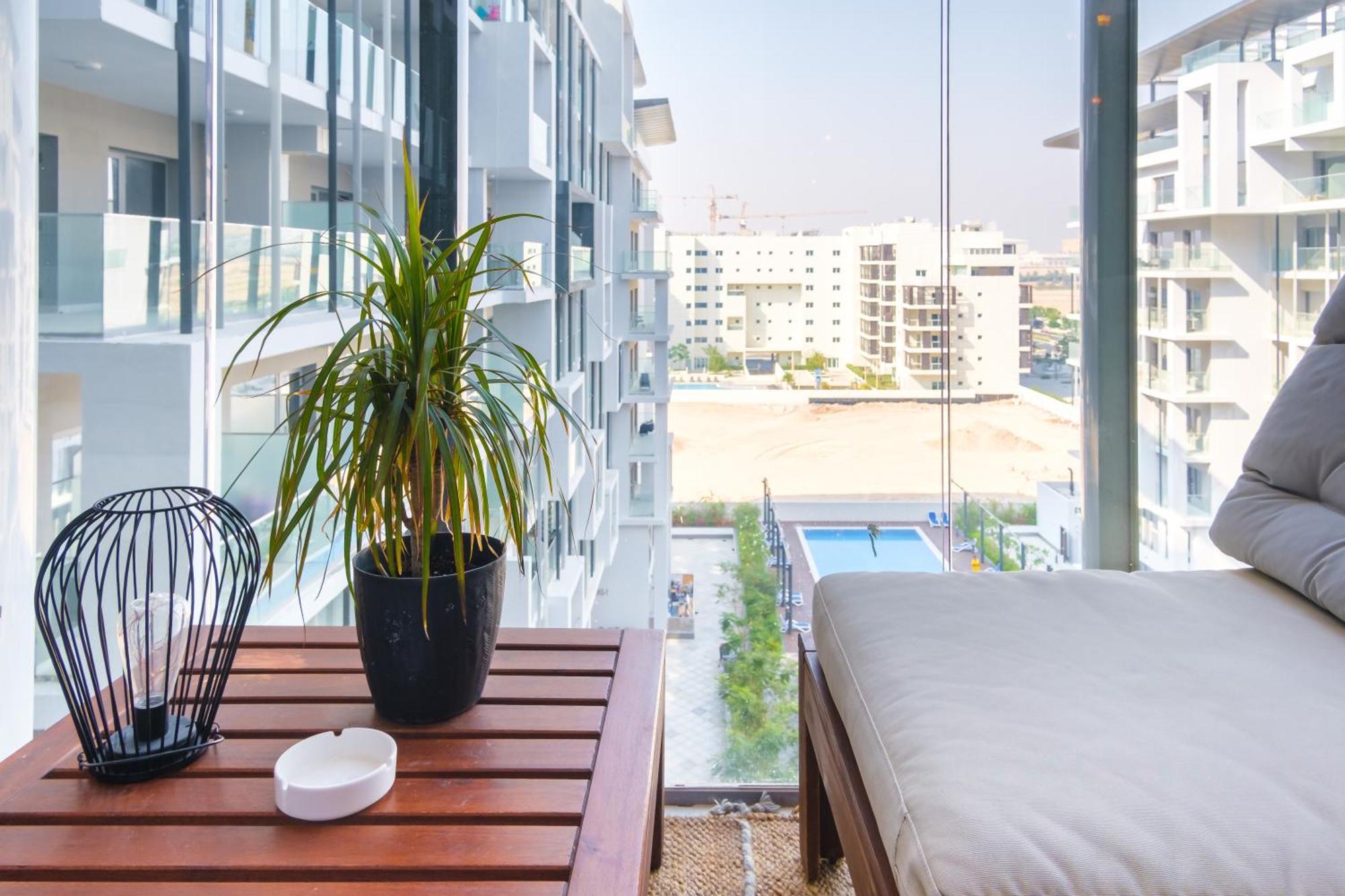 شقة Industrial Chic Retreat Al Qurayyah المظهر الخارجي الصورة
