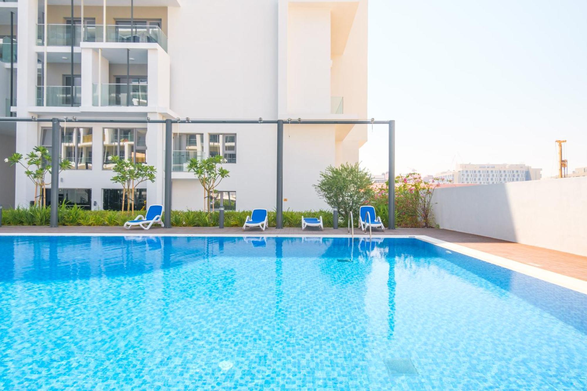 شقة Industrial Chic Retreat Al Qurayyah المظهر الخارجي الصورة